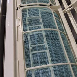 東芝 2021年製 ルームエアコン 2.2kW ～9畳 主に6畳 東芝 6畳用ルームエアコン RAS-221UD 2010年製