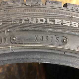 DUNLOP WINTER MAXX WM01 225/45R18 18インチ スタッドレス 4本 2015年製 クラウンアスリート レガシィB4等 (TH215) クレジットカード QR決済可能