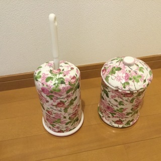 【美品】花のブラシと汚物入れ