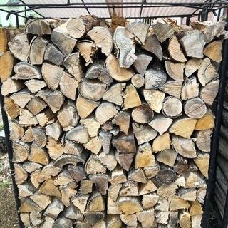 薪　広葉樹　約600キロ　45cmカット済み　残り1ラック！