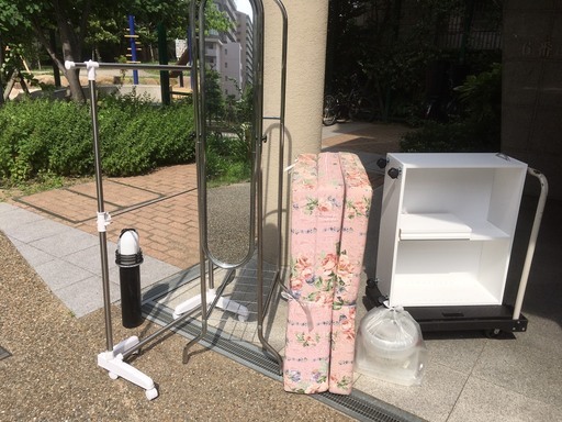 家電 家具 工具 無料引取買取 大阪日本橋オアシスリサイクルショップ無料引取 買取承ります たから地図オアシス 近鉄日本橋の不用品回収の無料広告 無料掲載の掲示板 ジモティー