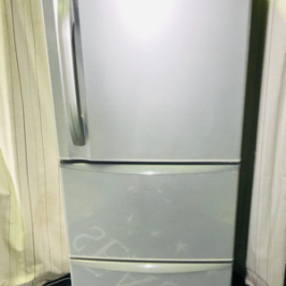 自動製氷器付✨3ドア冷蔵庫✨シルバー✨清掃済?