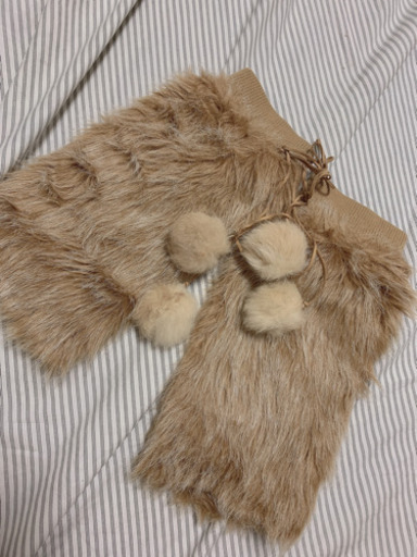 もこもこファーレッグウォーマー リサ 一之江の服 ファッションの中古 古着あげます 譲ります ジモティーで不用品の処分 もこもこファーレッグウォーマー リサ 一之江の服 ファッションの中古 古着あげます 譲ります ジモティーで不用品の処分