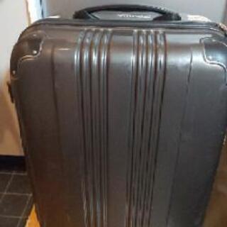 スーツケース 3泊4日用 きぬい 笹塚の家具の中古あげます 譲ります ジモティーで不用品の処分