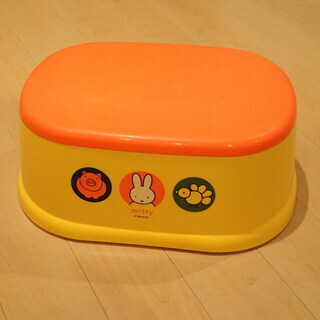 ミッフィーおまるとトイレトレーニングパンツ ライスシャワー 相模大野のベビー用品 おむつ トイレ用品 の中古あげます 譲ります ジモティーで不用品の処分