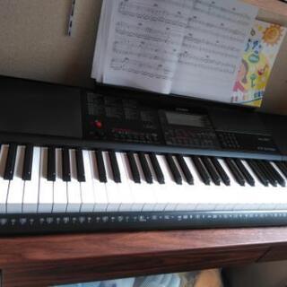 電子ピアノCASIO CT-X700