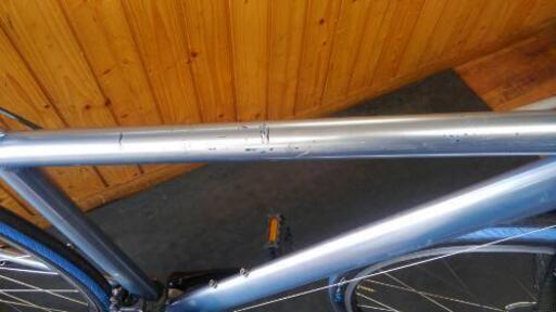 自転車屋の中古 クロスバイク メーカー不明 175㎝前後の方に最適です。