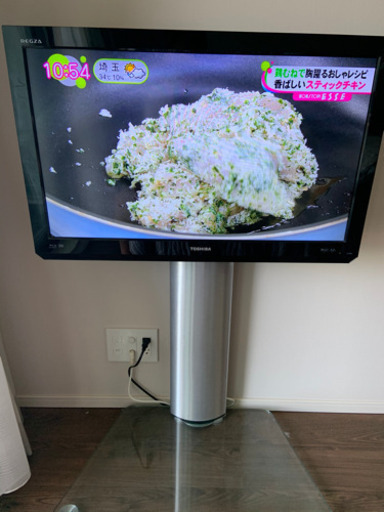 東芝32インチ液晶テレビ　ハードディスク／ブルーレイ内蔵