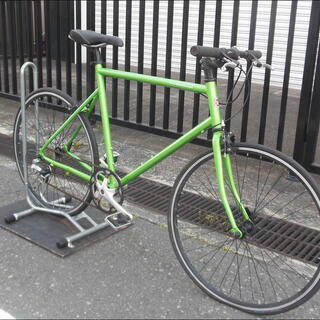 クロスバイク スイス製 titan hi-tension oria 緑 7段 570mm 引取限定