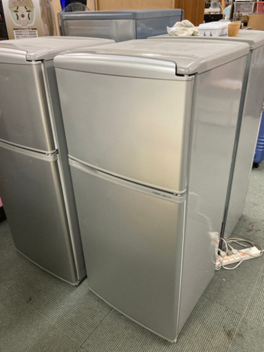 アクア 109L 2ドア冷蔵庫（直冷式）シルバーベーシックAQUA AQR-111A-SB  2012