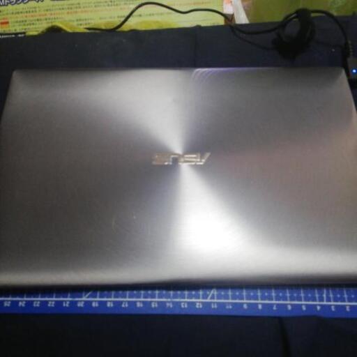 ASUS Zenbook A4サイズ 超薄型モバイルPC 【公式通販】