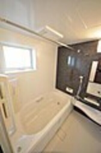 ワンフロアー1世帯 追い焚き一坪風呂付きで新婚さんにオススメ 不動 六町のマンションの不動産 住宅情報 無料掲載の掲示板 ジモティー