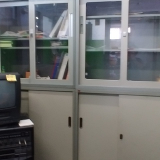 オフィス用家具 値下げ。家具廃業格安展示備品・中古スチール書庫 