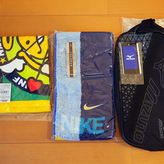Mizuno シューズケース、Nike タオルマフラー、タオル