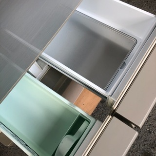 大容量426L TOSHIBA ノンフロン冷凍冷蔵庫 GR-431FY(NS) 2011年製