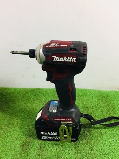 マキタ TD171DGXAR インパクトドライバー【リライズ野田愛宕店】【店頭取引限定】【中古品】※極美品、バッテリー2個付き、充電回数2回・0回の1つずつ　1点限り早い者勝ち！ マキタ TD171DGXAR インパクトドライバー【リライズ野田愛宕店】【店頭