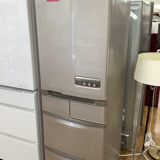 安心の6ヶ月保証付き 2010年 415L 5ドア冷蔵庫 HITACHI(ヒタチ) R-S42ZM