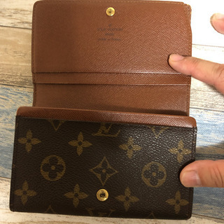 ヴィトンの財布