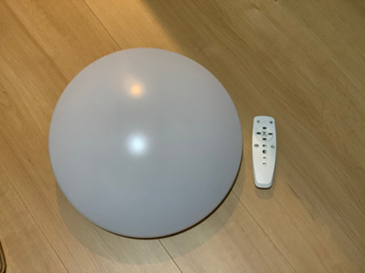 LEDシーリングライト　リモコン付き　訳あり