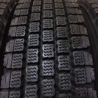 BS V-STEEL STUDLESS W910 225/80R17.5 123/122L 17.5インチ トラック 