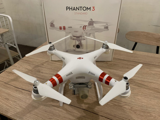 【値下げ❗️】ドローン　ＤＪＩ社　Phantom３　３万円