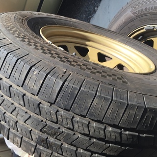 日産サファリ Y60 純正ホイール 15×7JJ ＆ タイヤ 31×10.50R15