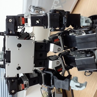 値段交渉可能】【ジャンク品/箱あり】近藤化学/Kondo-Robot/二足歩行