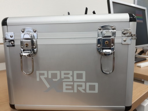 【値段交渉可能】【ケース付き】近藤科学 / Kondo Robot / 二足歩行ロボット /