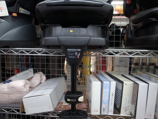 コンビ ラクティアターン エッグクッションシリーズ【モノ市場東浦店】41