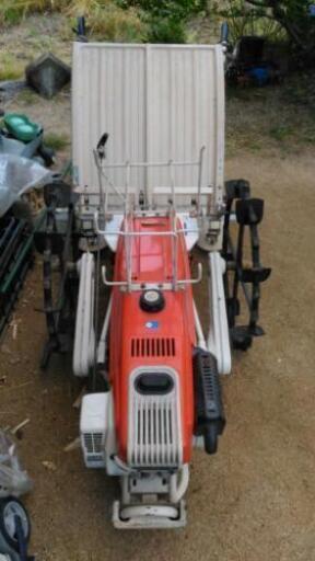 田植え機　クボタ春風　実動
