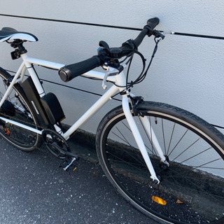 クロスバイク お話し中 未使用車 電動アシストクロスバイク 新品 