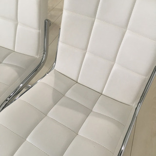 ダイニングテーブル・チェア4つ・FPマット