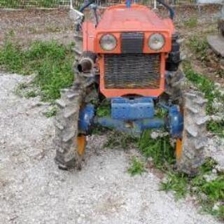 クボタトラクター B6000一発始動 動画あり エンジン好調
