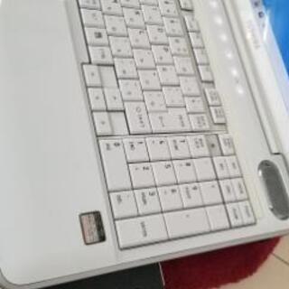 ブルーレイ対応❗ Core i3❗ 大画面16インチ❗ 大容量500GB❗ 高音質