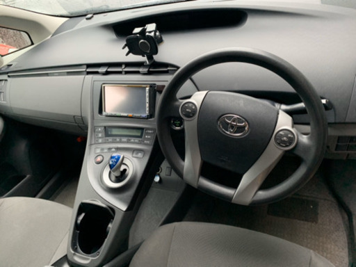プリウス 社用車 86000キロ 値下げしました！！！ 小売業者 