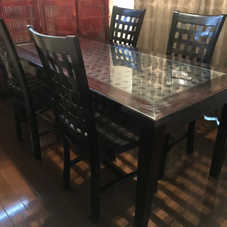 【お値下げしました！】アジアン家具　ダイニングテーブル・イス4脚セット