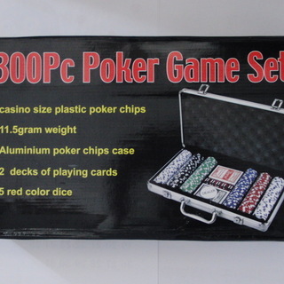 本格派ポーカーセット アルミケース入り チップ300枚付き