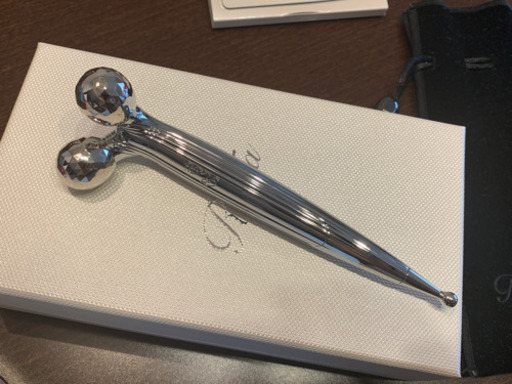 リファエスカラットレイ ReFa S CARAT RAY ほぼ新品 寺222 ほぼ未使用 ReFa