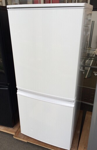 J321 SHARP シャープ 2ドア 冷凍冷蔵庫 つけかえどっちもドア ホワイト SJ-14Y-W 137L 2014年製 クリーニング 動作確認済み