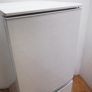 配達設置無料！ 良品 便利などっちもつけかえドア 137L 冷蔵 EL15