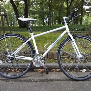 クロスバイク 外装6段変速 白色