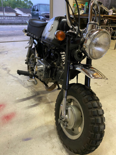 バイク紹介】超希少なメッキゴリラ！こんなギラギラなバイクがHONDA