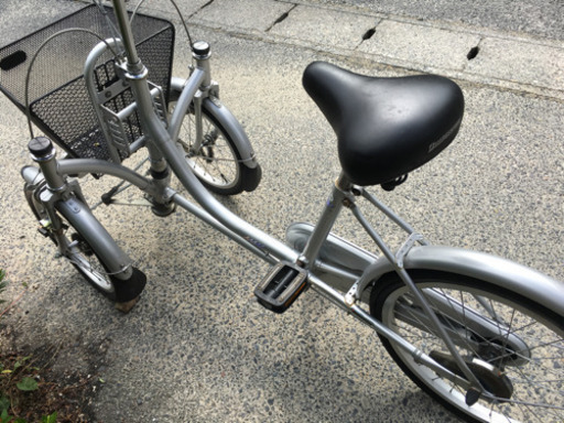 126.三輪自転車ブリジストンミンナ(シルバー)