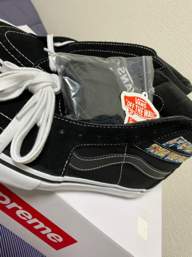 靴 vans supreme