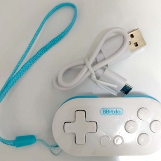 8Bitdo Zero Gamepad ブルー