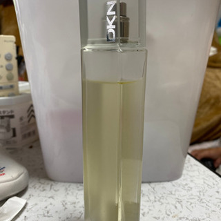 原産国　アメリカ DKNY香水