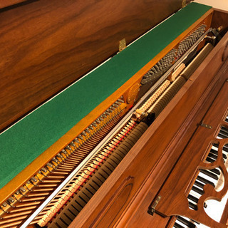 STEINRICH スタインリッヒ アップライトピアノ 消音機能付き S.110WN 木目