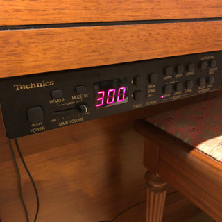 STEINRICH スタインリッヒ アップライトピアノ 消音機能付き S.110WN 木目