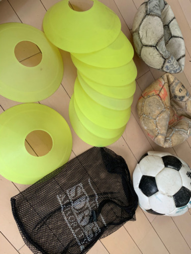少年サッカーボール マーカーコーン ニャン 高輪台のサッカーの中古あげます 譲ります ジモティーで不用品の処分 少年サッカーボール マーカーコーン ニャン 高輪台のサッカーの中古あげます 譲ります ジモティーで不用品の処分