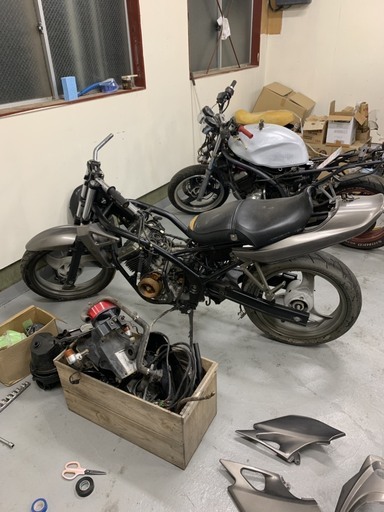 カワサキ　バリオス1型　二台　書あり　鍵あり　ベース車両　値引き可能です